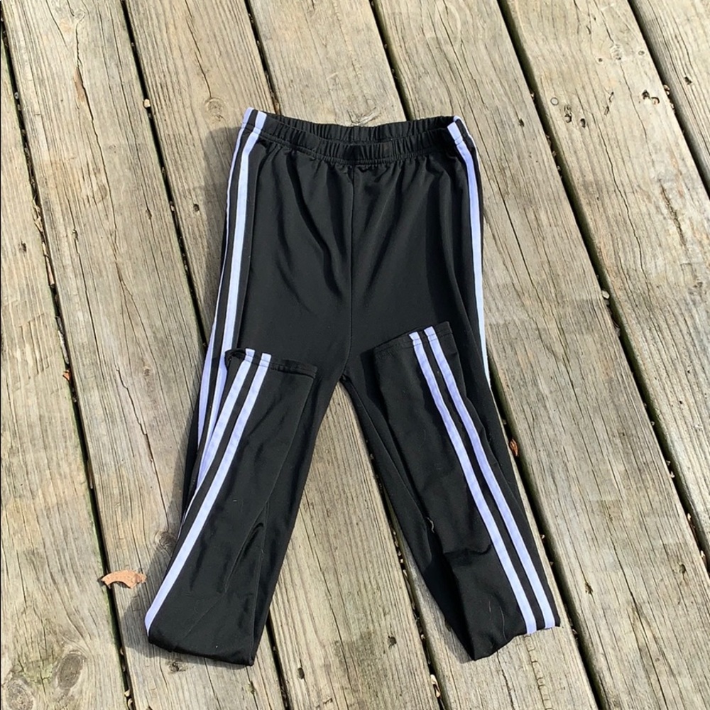 striped leggings
